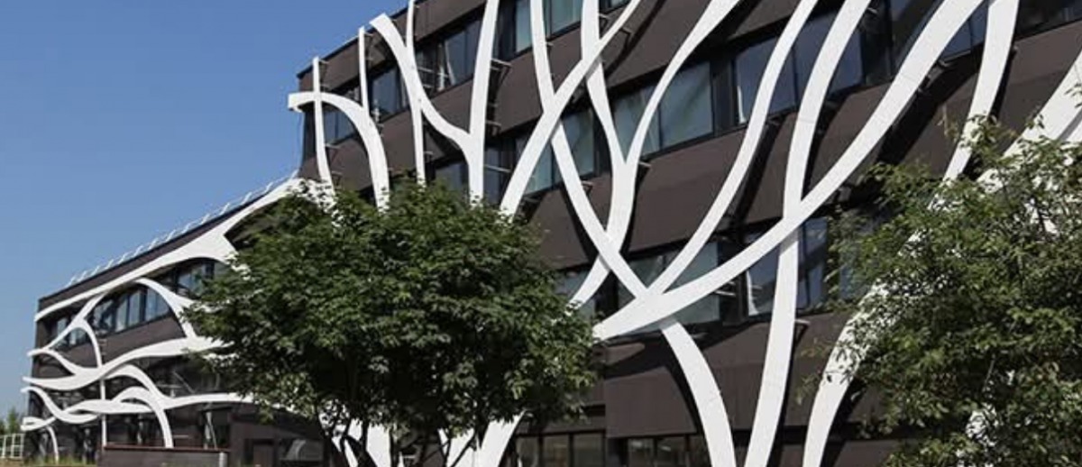 Cabinet de Val de Reuil (c�t� pi�ton)